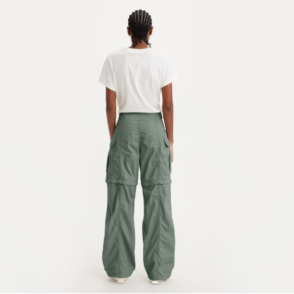 Levis Women’s Convertible Cargo Pants - Picture 6 of 7